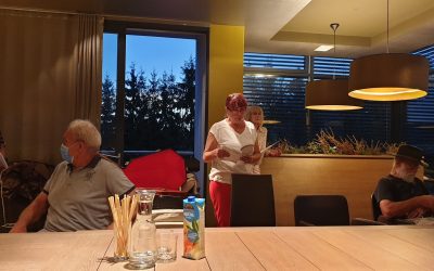 Beremo poezijo Dragice Krašovec in Jožeta Zvera